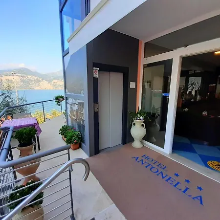 Antonella Hotel Malcesine