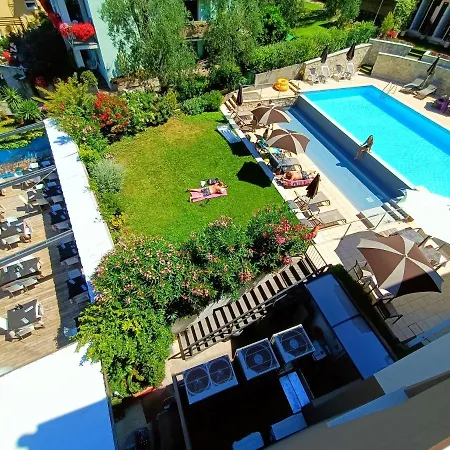 Antonella 3* Malcesine