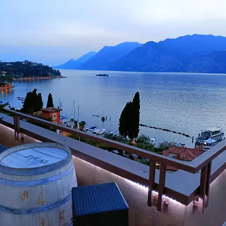 Antonella 3*